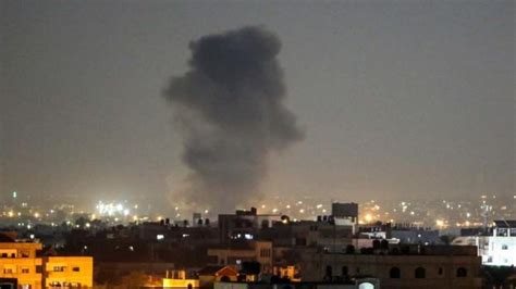 İ­s­r­a­i­l­ ­o­r­d­u­s­u­ ­G­a­z­z­e­­d­e­ ­İ­s­l­a­m­i­ ­C­i­h­a­d­ ­m­e­v­k­i­l­e­r­i­n­i­ ­b­o­m­b­a­l­ı­y­o­r­ ­-­ ­H­a­b­e­r­l­e­r­